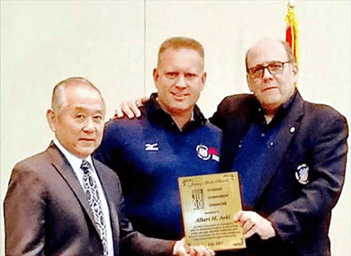 Vaughn Imada, John Paccione and Gary Golts with the Glick Award for Albert Aoki