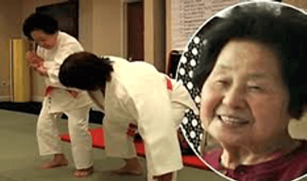 Sensei Eiko practicing with Sensei Keiko Fukuda in the United States