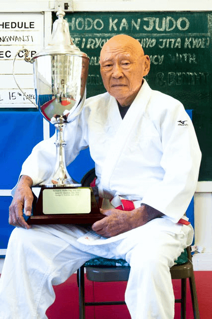 Sensei Tsubota with the Jeremy Glick Award