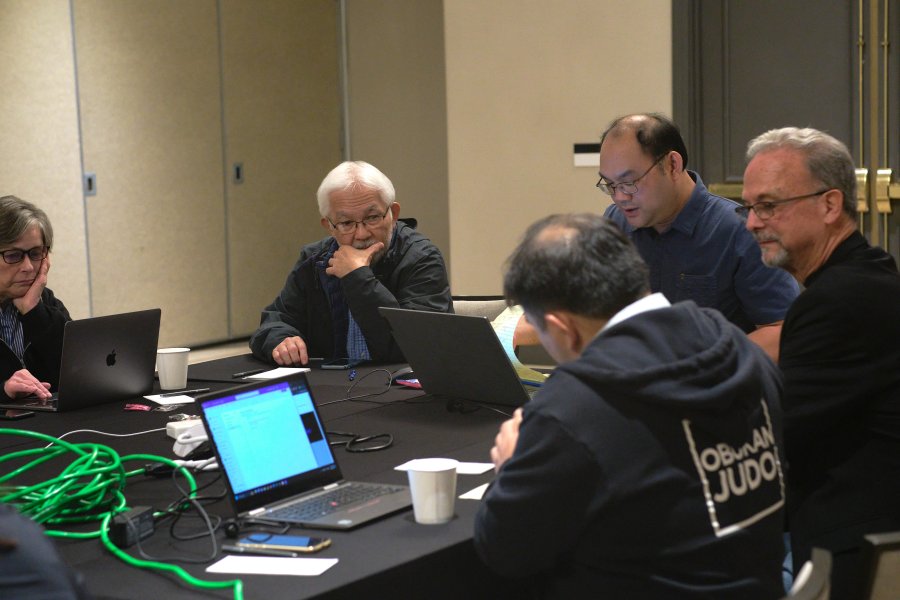 Koyama, Hanashiro, Acopan Jr., Spears, Morinaka