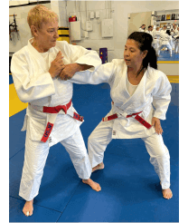 Frances Glaze and Diane Tamai Jackson teaching Goshin-jutsu